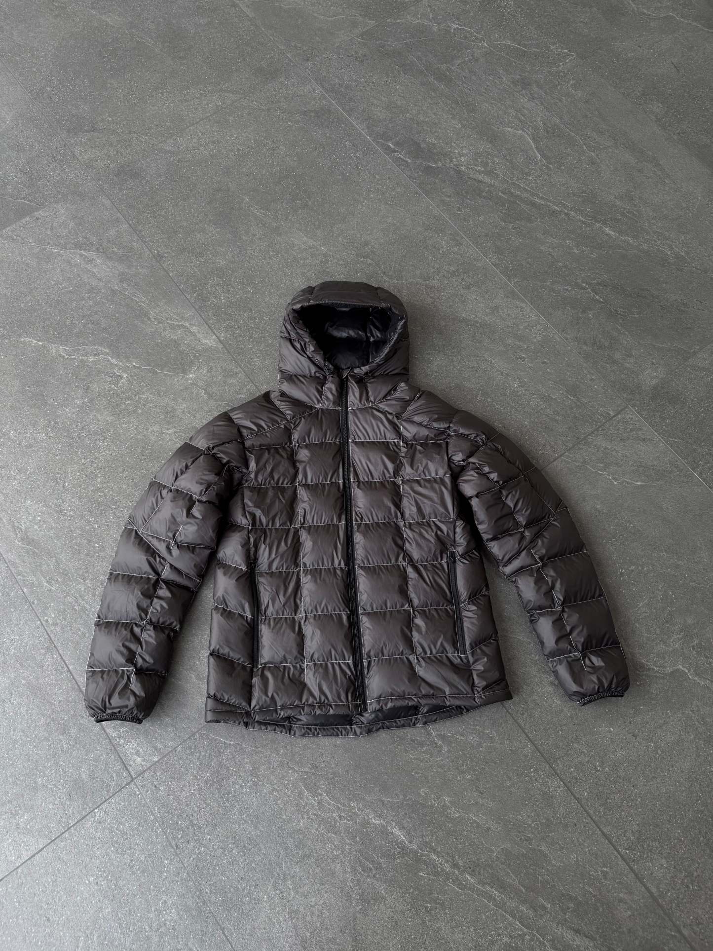 HEAT REACTIVE PUFFER V2 (Pre-sale Price Time-limited )