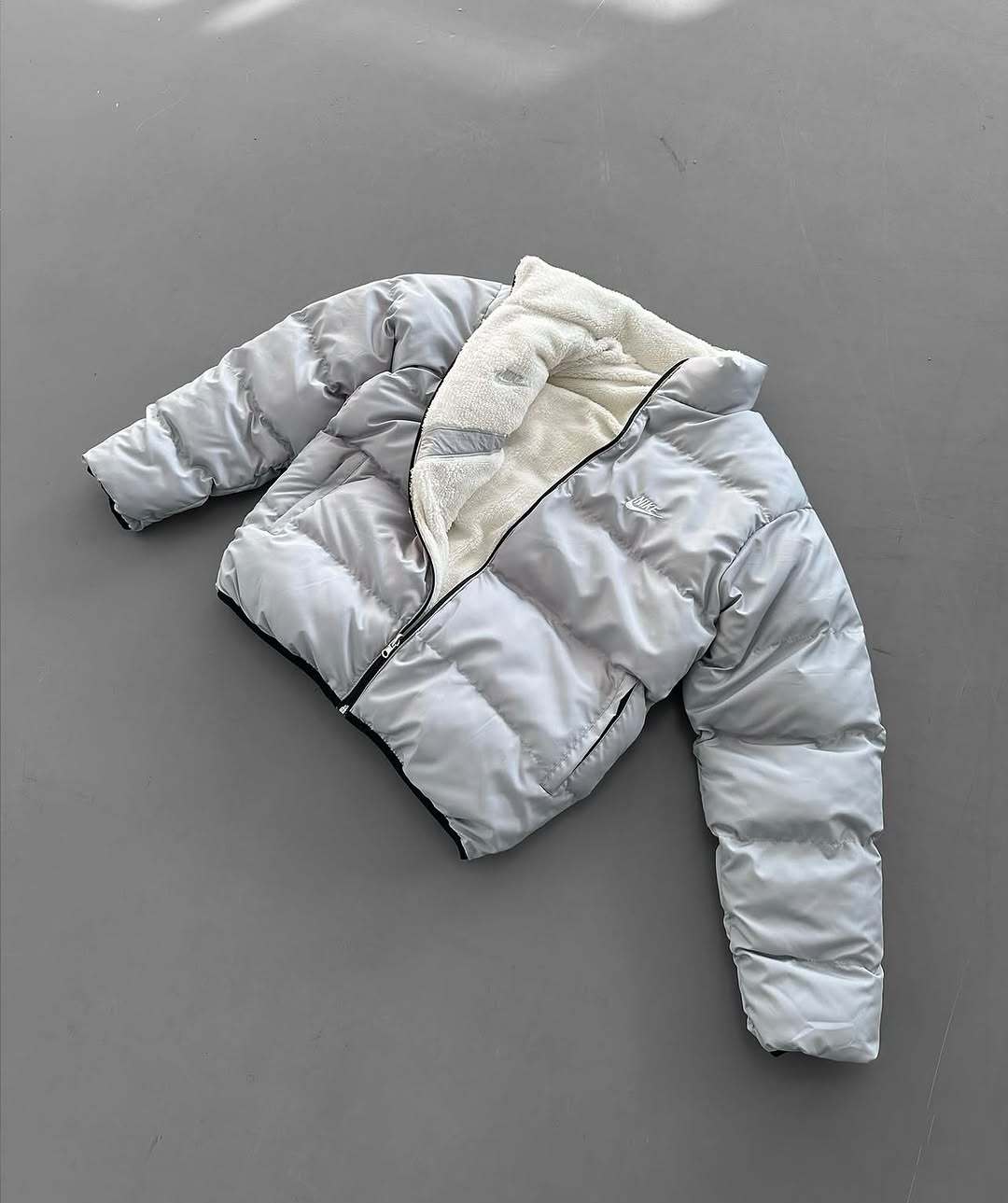 Reversible Classic Insulated Jacket (Unisex)