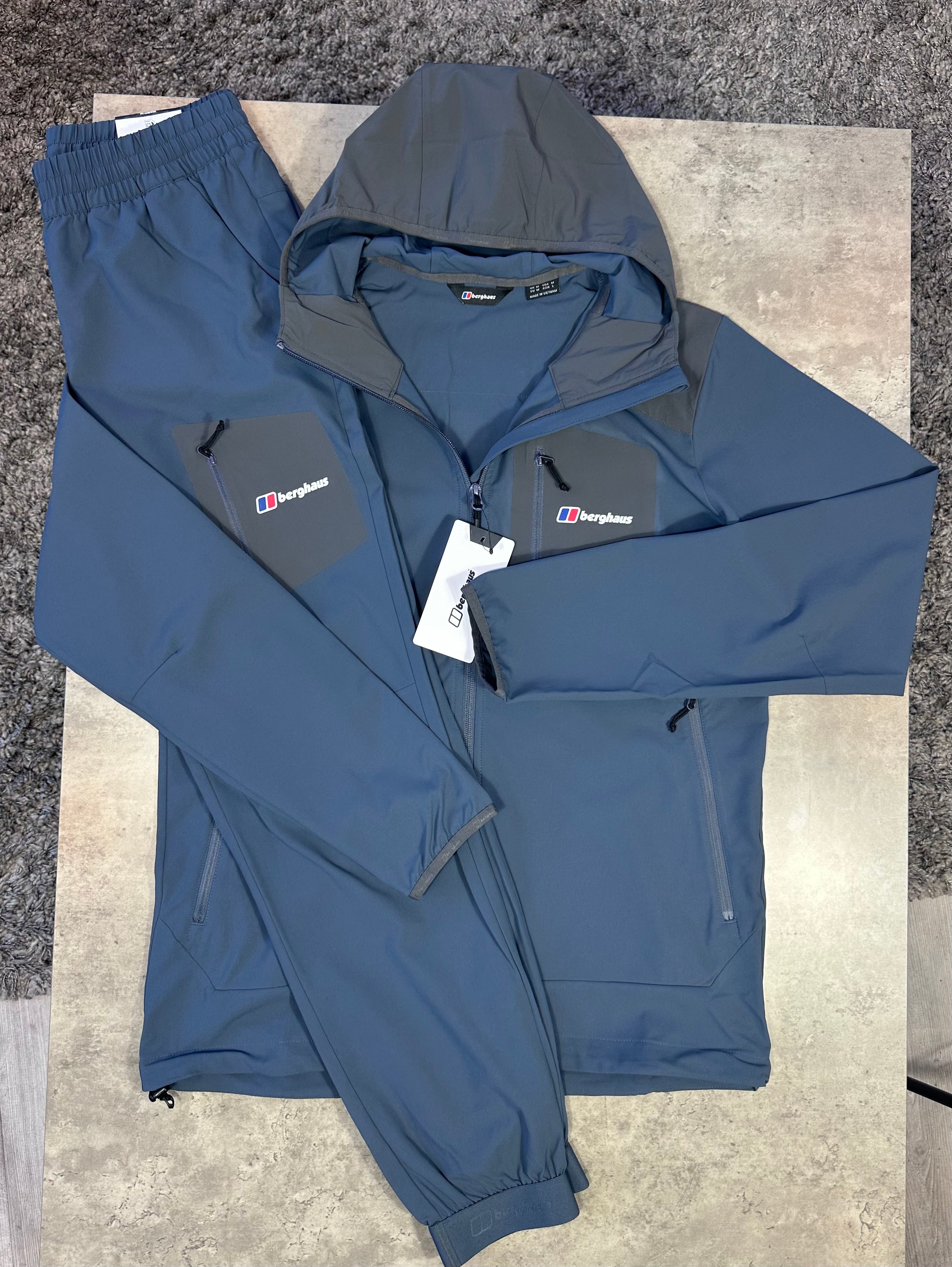 BERGHAUS WOVEN TRACKSUIT - NAVY / DARK GREY