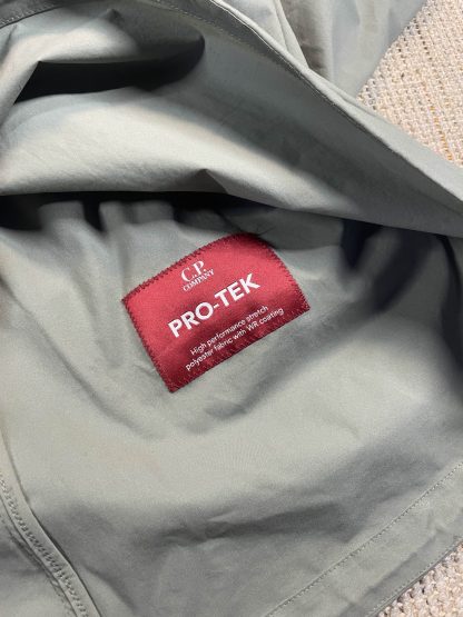 cortavientos impermeable cp company