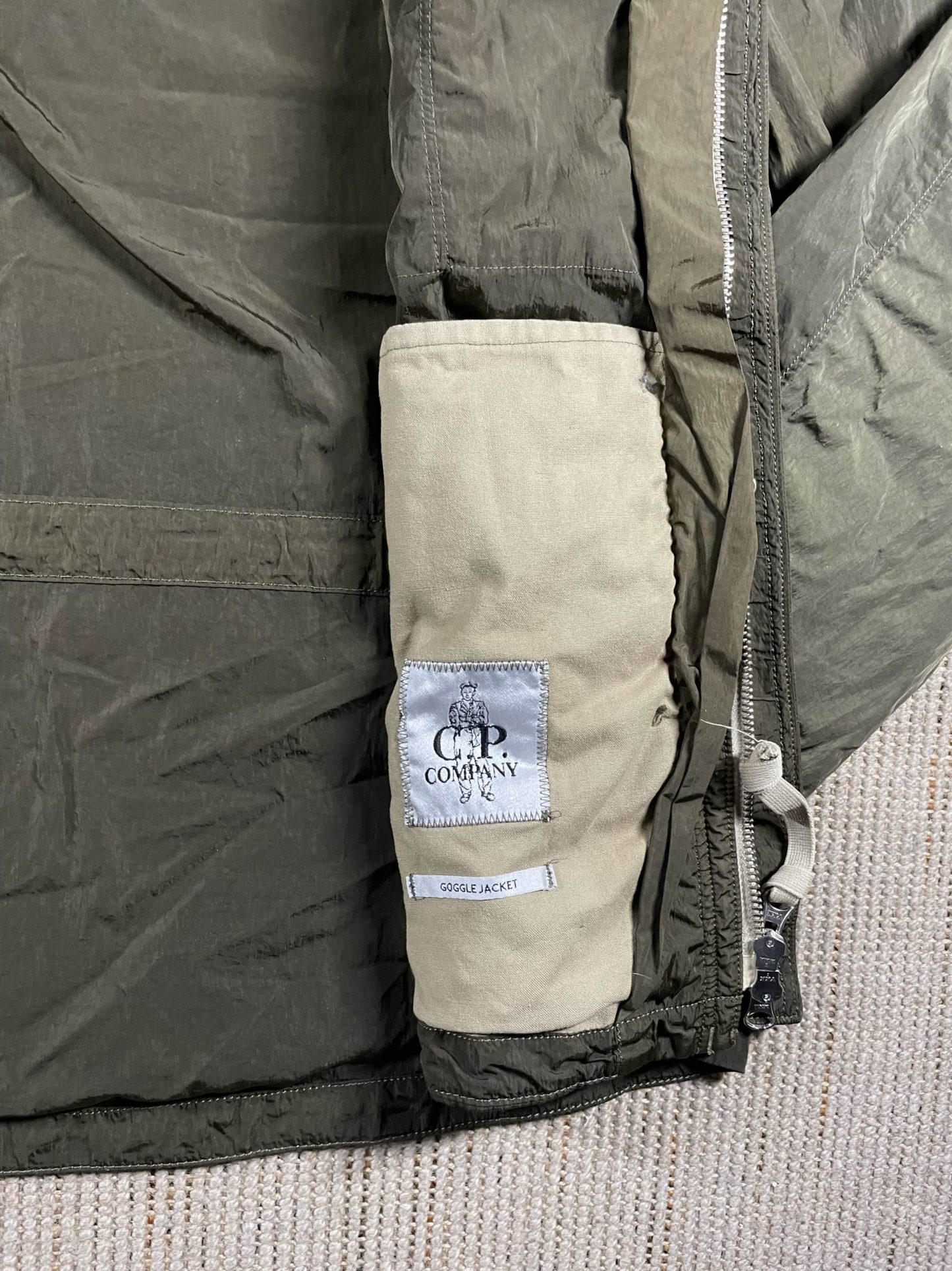 chrome google jacket cp company