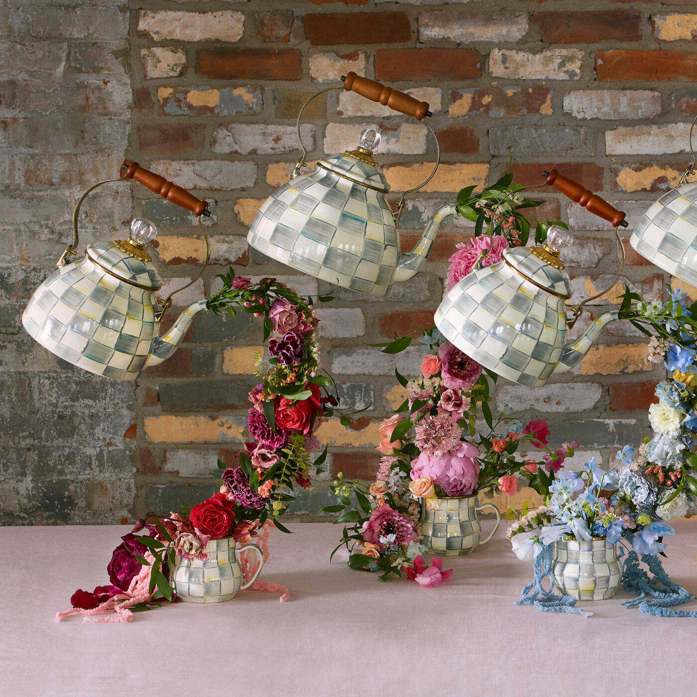 Sterling Check Enamel Tea Kettle - 2,84L