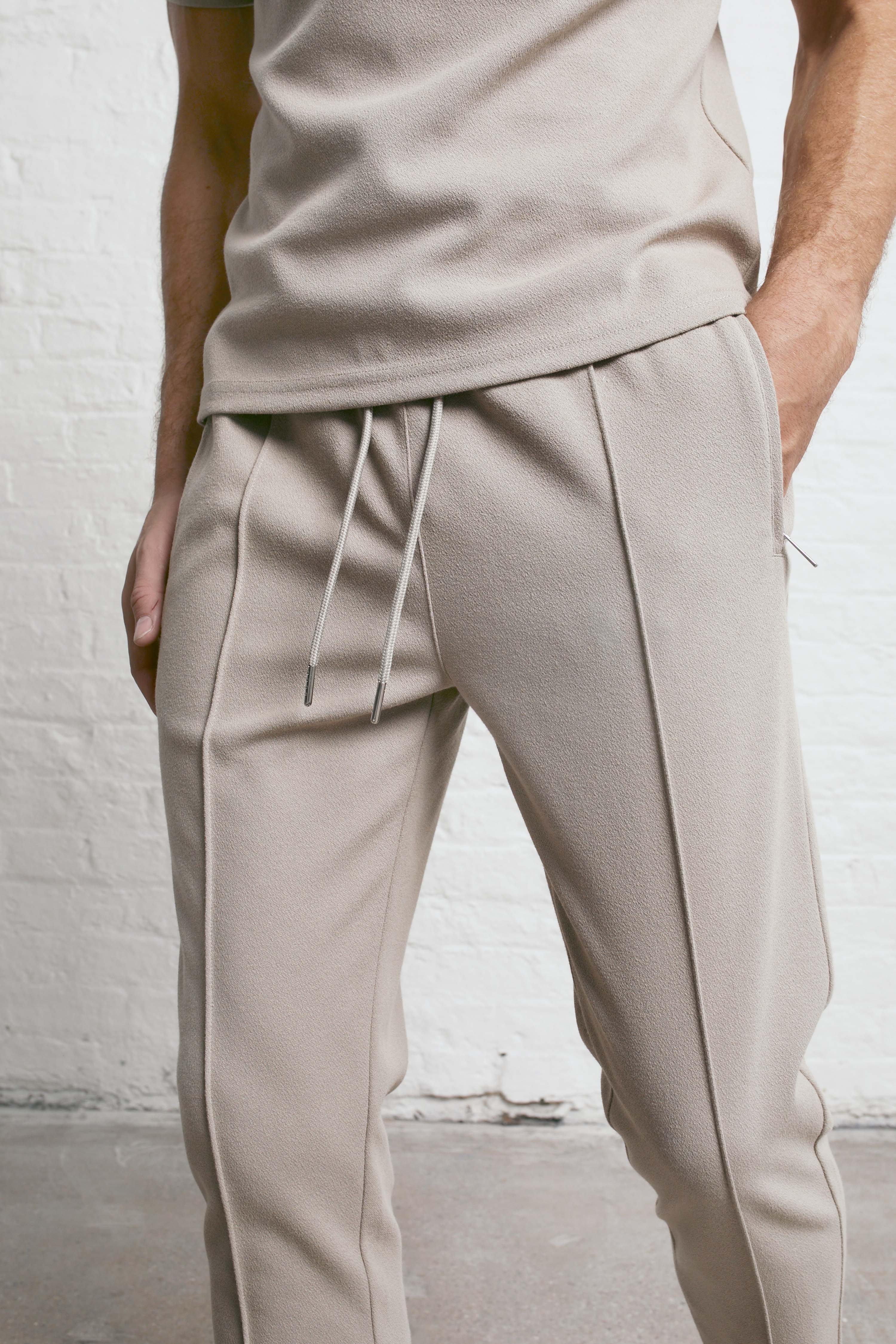 Textured Smart Pleated Pant - Stone