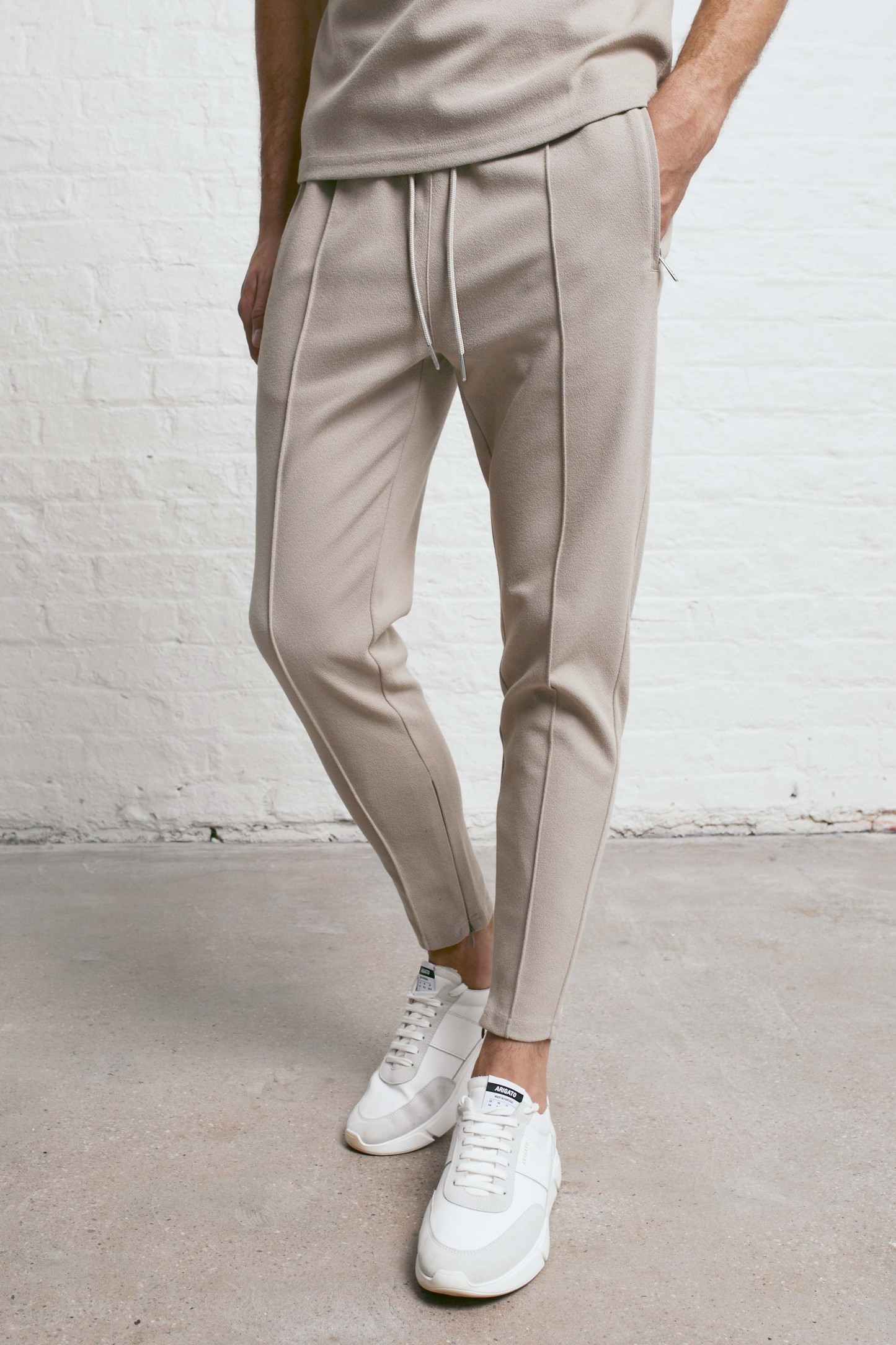 Textured Smart Pleated Pant - Stone