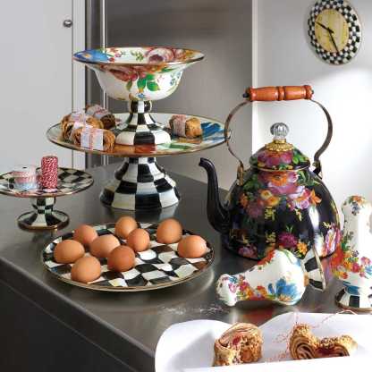 Flower Market Black Enamel Tea Kettle by Mackenzie Childs 2.84L