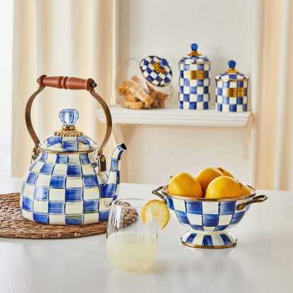 Royal Check Blue Enamel Tea Kettle by Mackenzie-Childs 1,89L