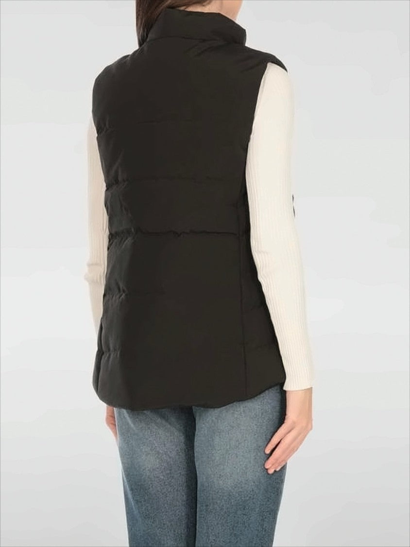 Quilted Black Vest With High Collar And Snap-Button Closure
