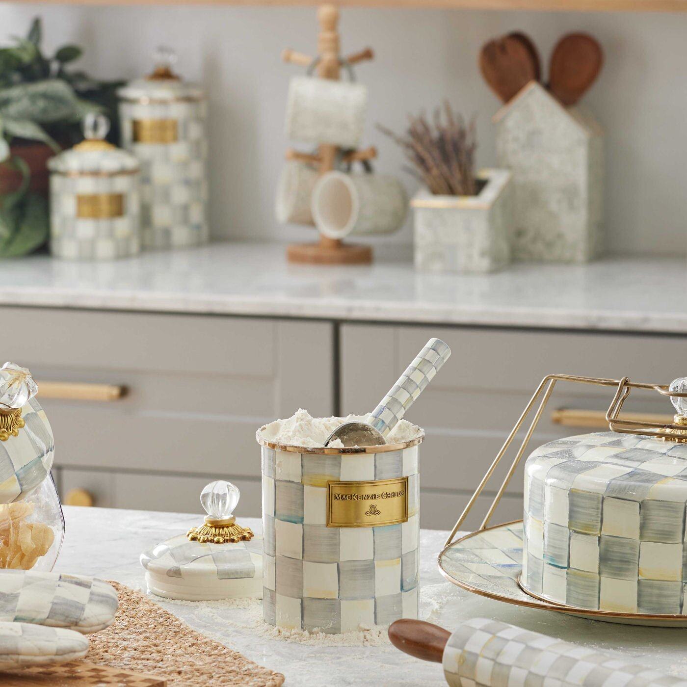 Sterling Check Small Scoop