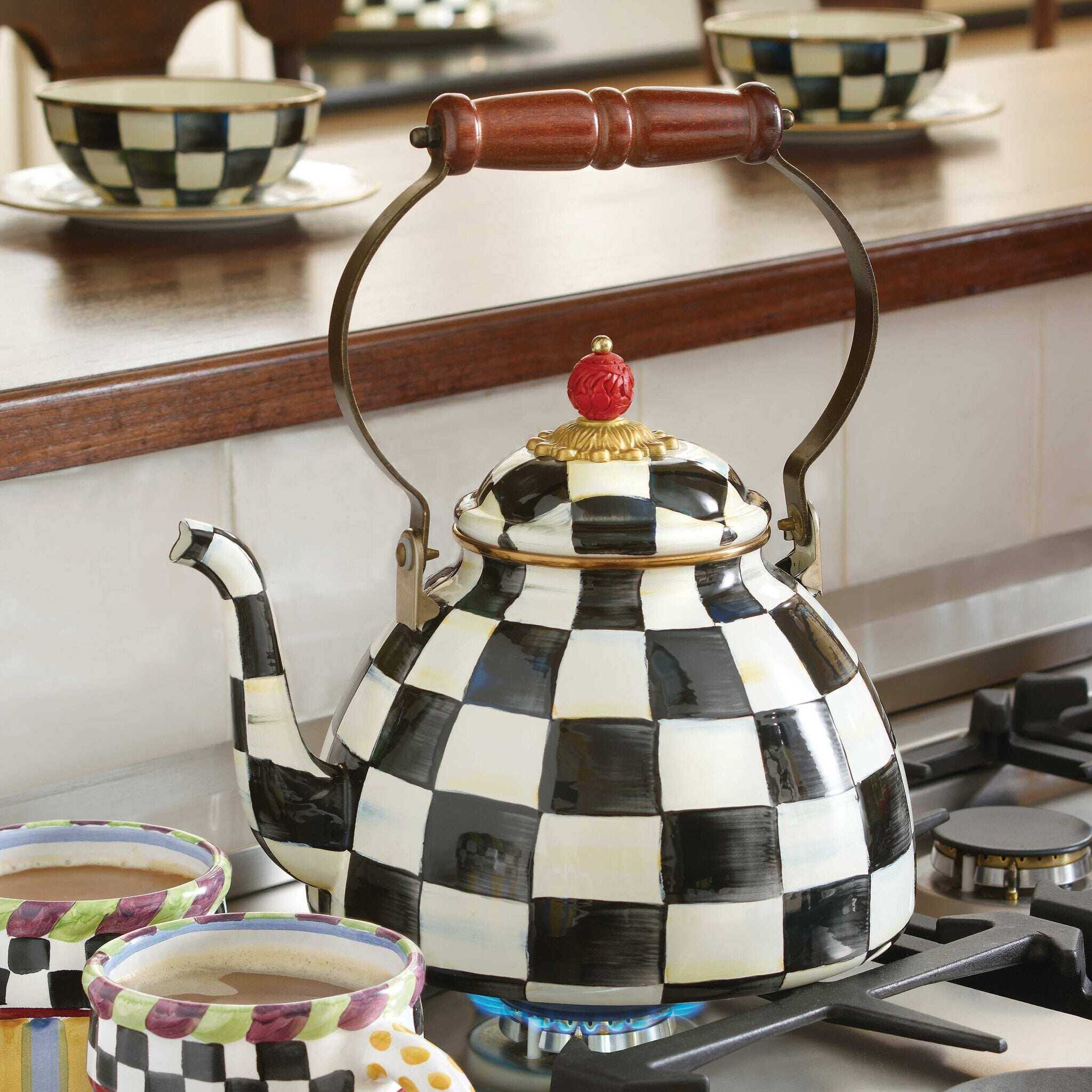Iconic Black & White Courtly Check Enamel Tea Kettle by Mackenzie-Childs 2.84L