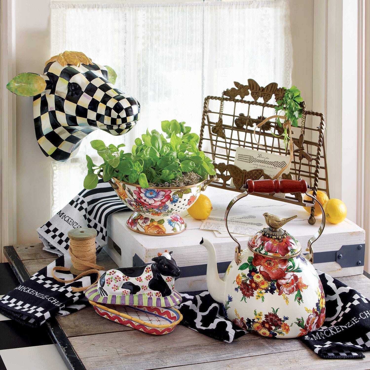 Flower Market 3 Qt. Tea Kettle with Bird