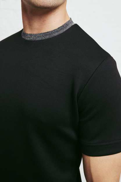 Luxe Contrast Collar T-Shirt - Black