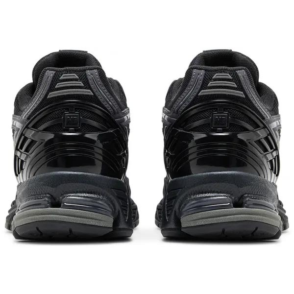 NTHTew BaTHTlance 1906R 'Black Phantom'