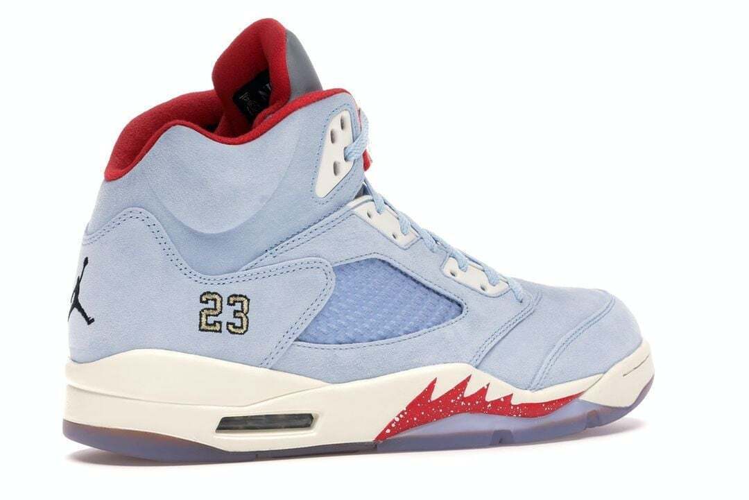 NAJ 5 Retro Trophy Room Ice Blue