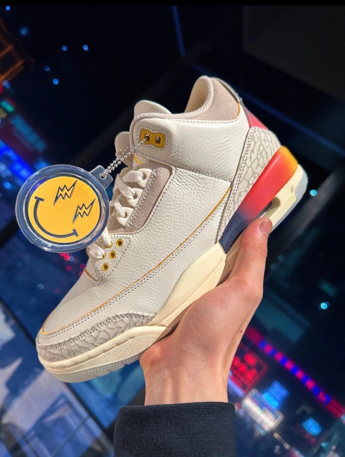 NAJ 3 Retro SP J Balvin Medell��n Sunset