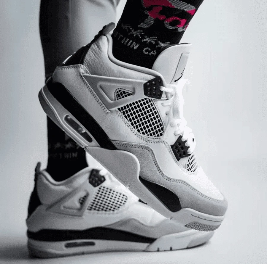 NAJ 4 Retro Military Black