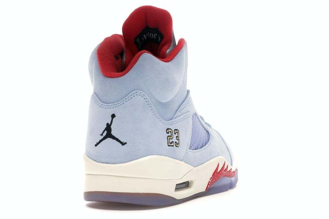 NAJ 5 Retro Trophy Room Ice Blue