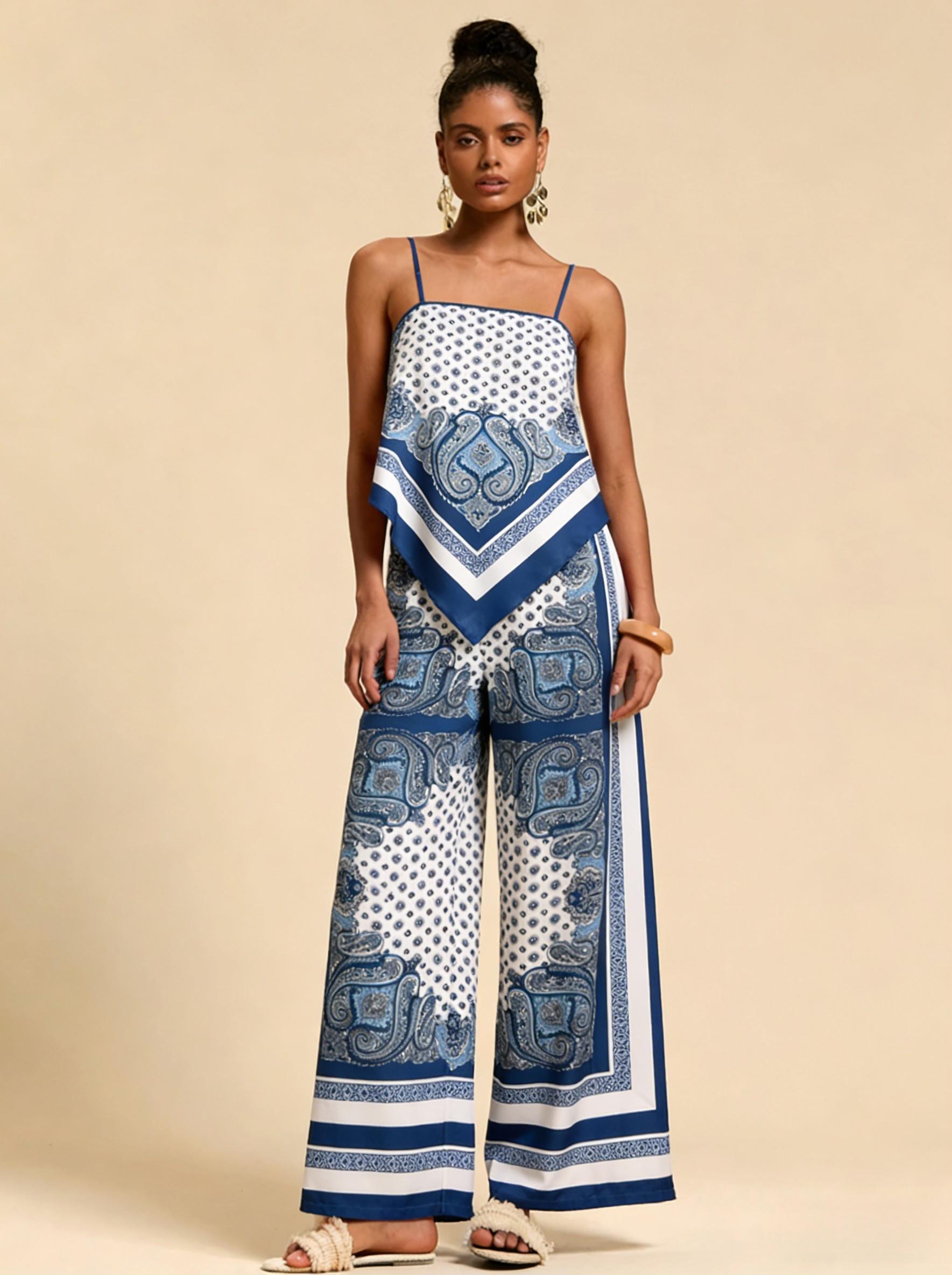 Flowery sling-back square scarf top wide-legged pants suit, bohemian holiday style two-piece suit