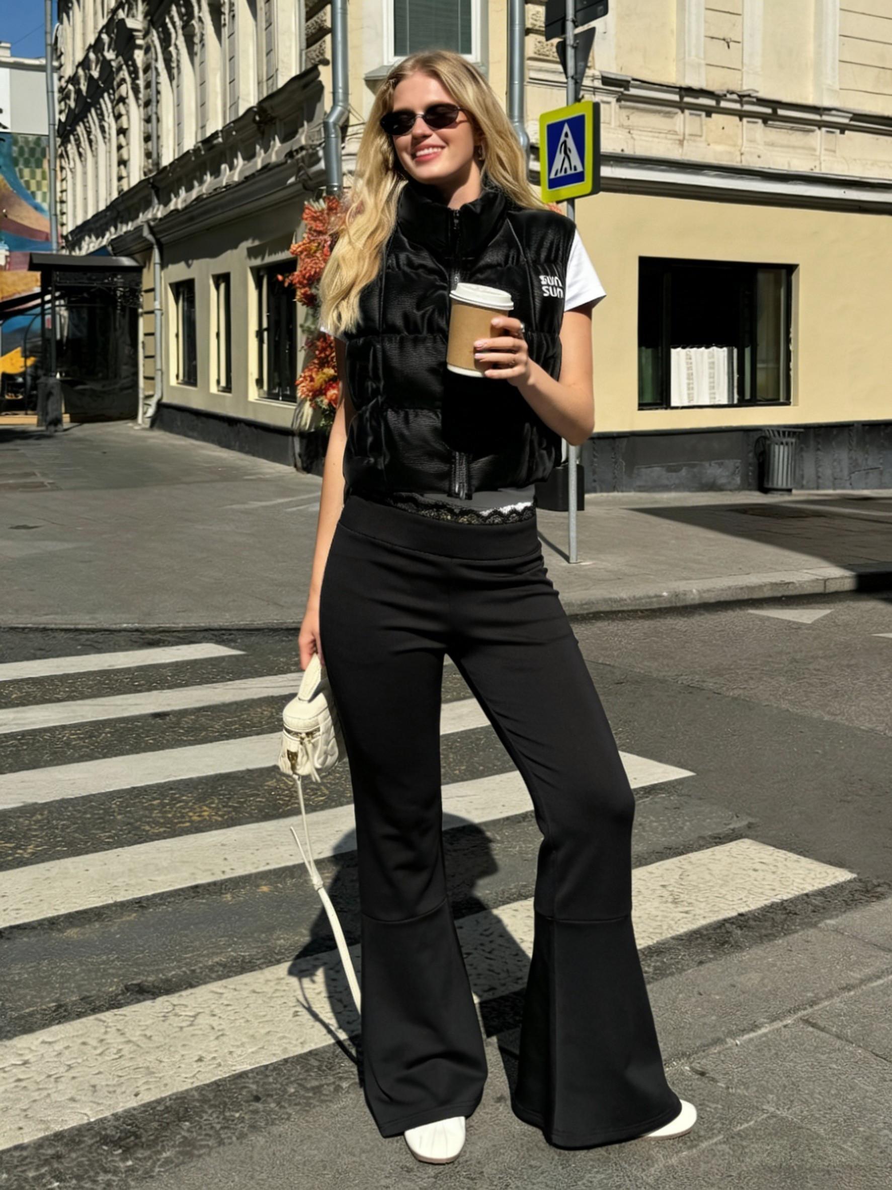 Black lace bell-bottomed pants, hot girl style high-waisted skinny flared pants