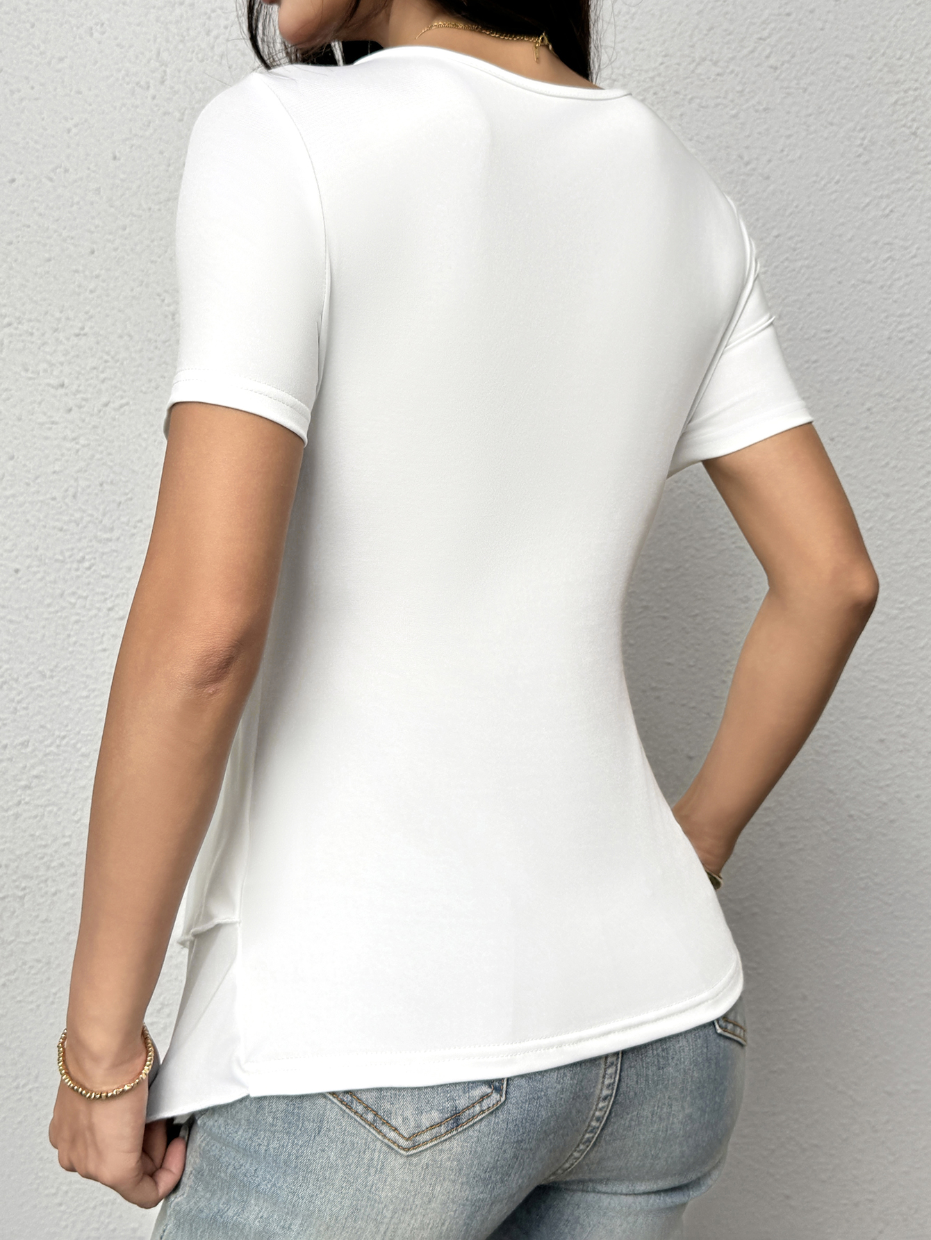 Woman's White Scoop Neck Short Sleeve Button Detail Peplum Asymmetric Top-Aegean-sea