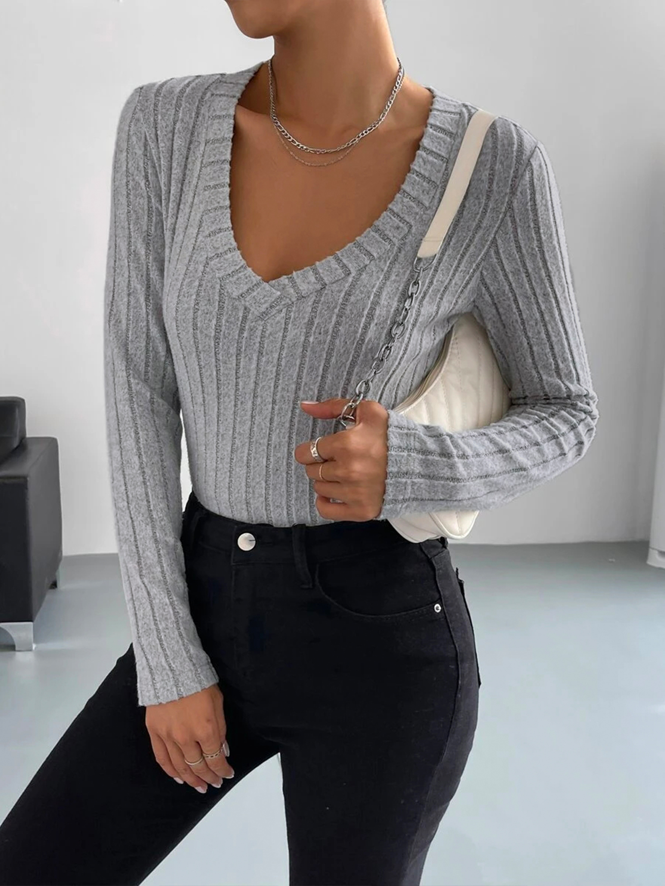 Suéter de manga larga con cuello en V y ribete gris para mujeres-Aegean-sea