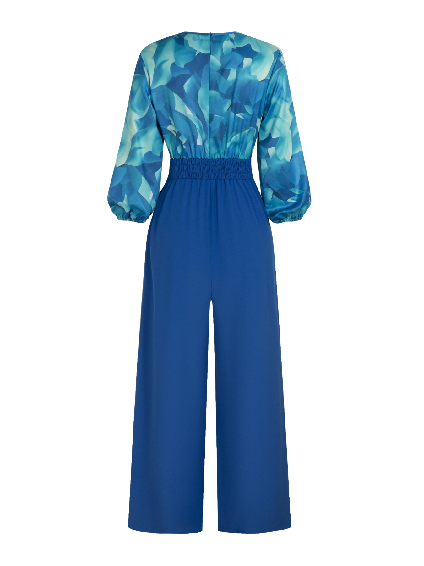 Gradient blue hue stained V-neck shirt, waist-closing metal-buttoned jumpsuit