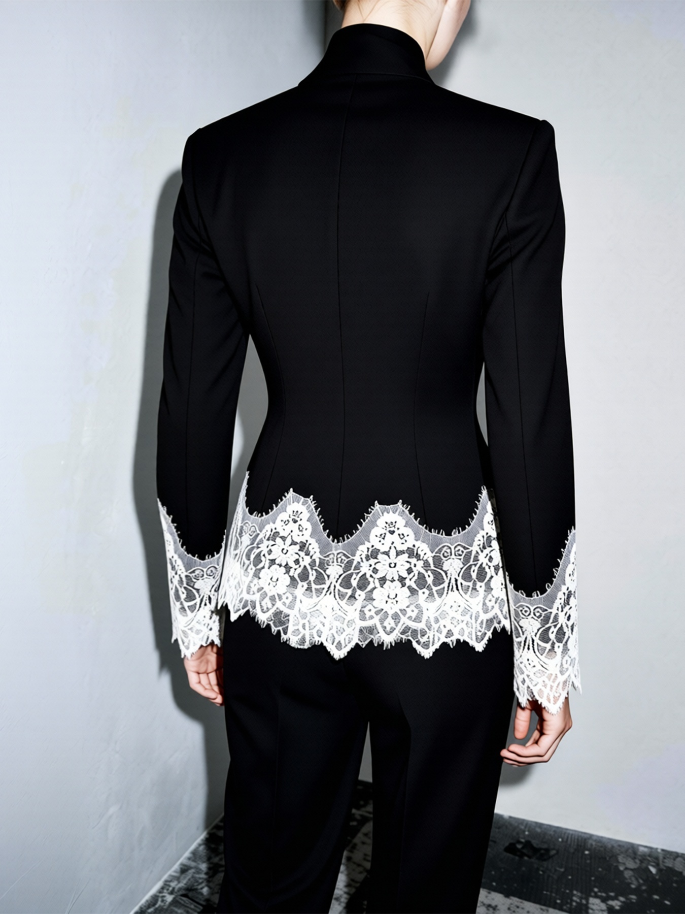 2026 Spring/Summer New Arrival: Elegant Commuter-Style Long-Sleeved Slim-Fit Stand Collar Lace-Trimmed Color-Blocked Blazer