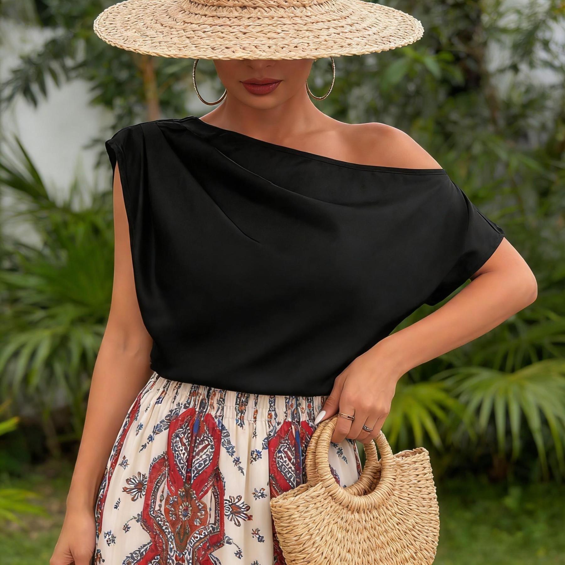 Black slouch-shouldered short-sleeved jacket Loose, bare-shouldered chiffon shirt