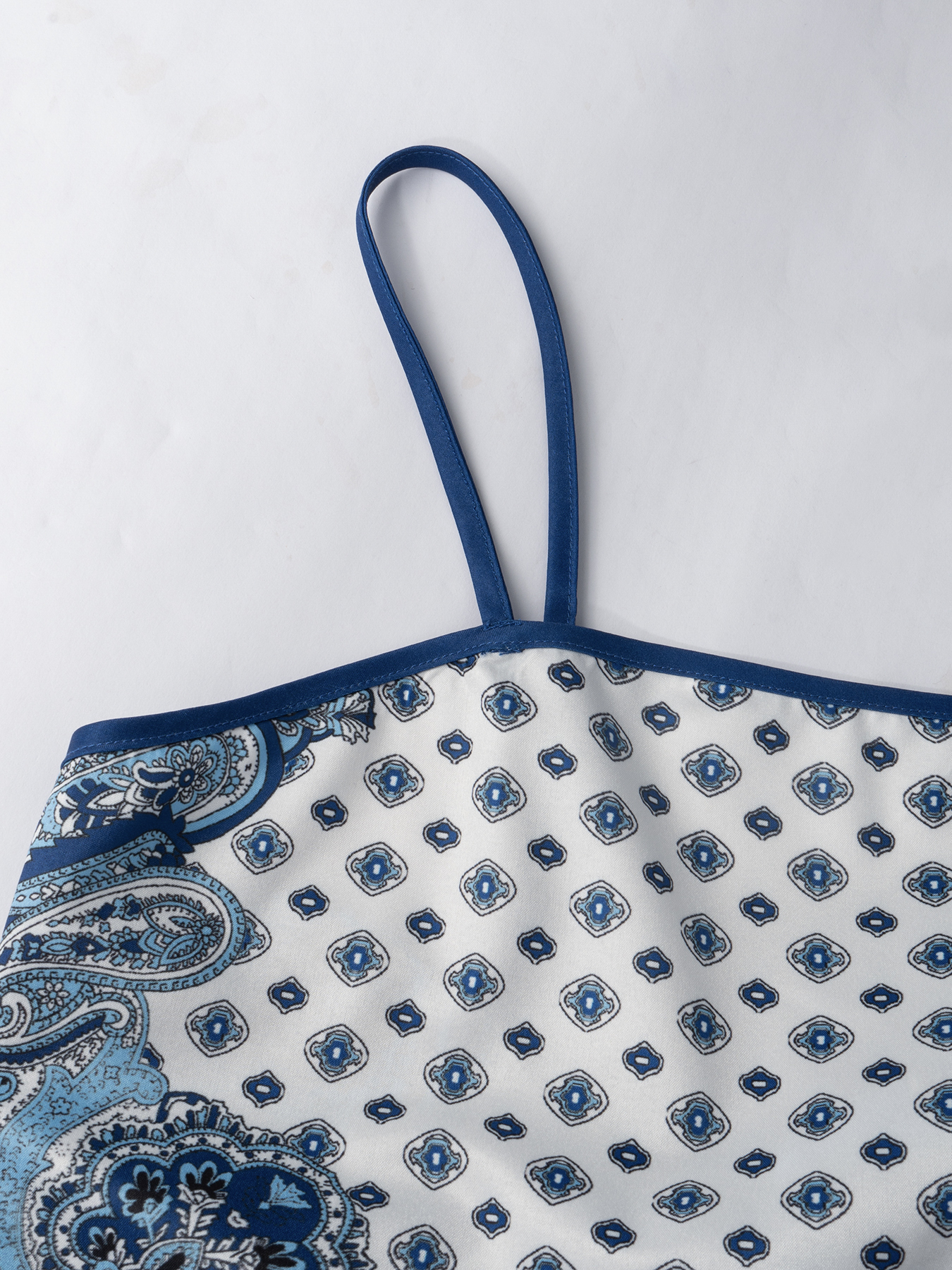 Flowery sling-back square scarf top wide-legged pants suit, bohemian holiday style two-piece suit