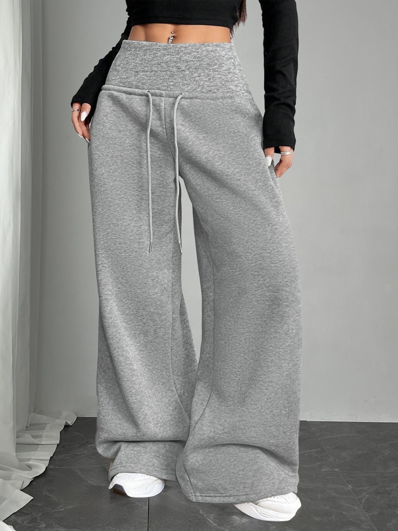 Light gray high waist drawstring broad leg wei pants woman, loose sagging feeling lazy wind pants
