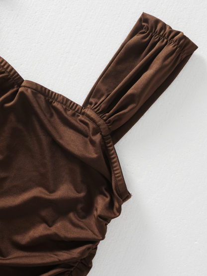 Woman's Brown Ruched Sweetheart Neck Wide Strap Crop Top-Aegean-sea