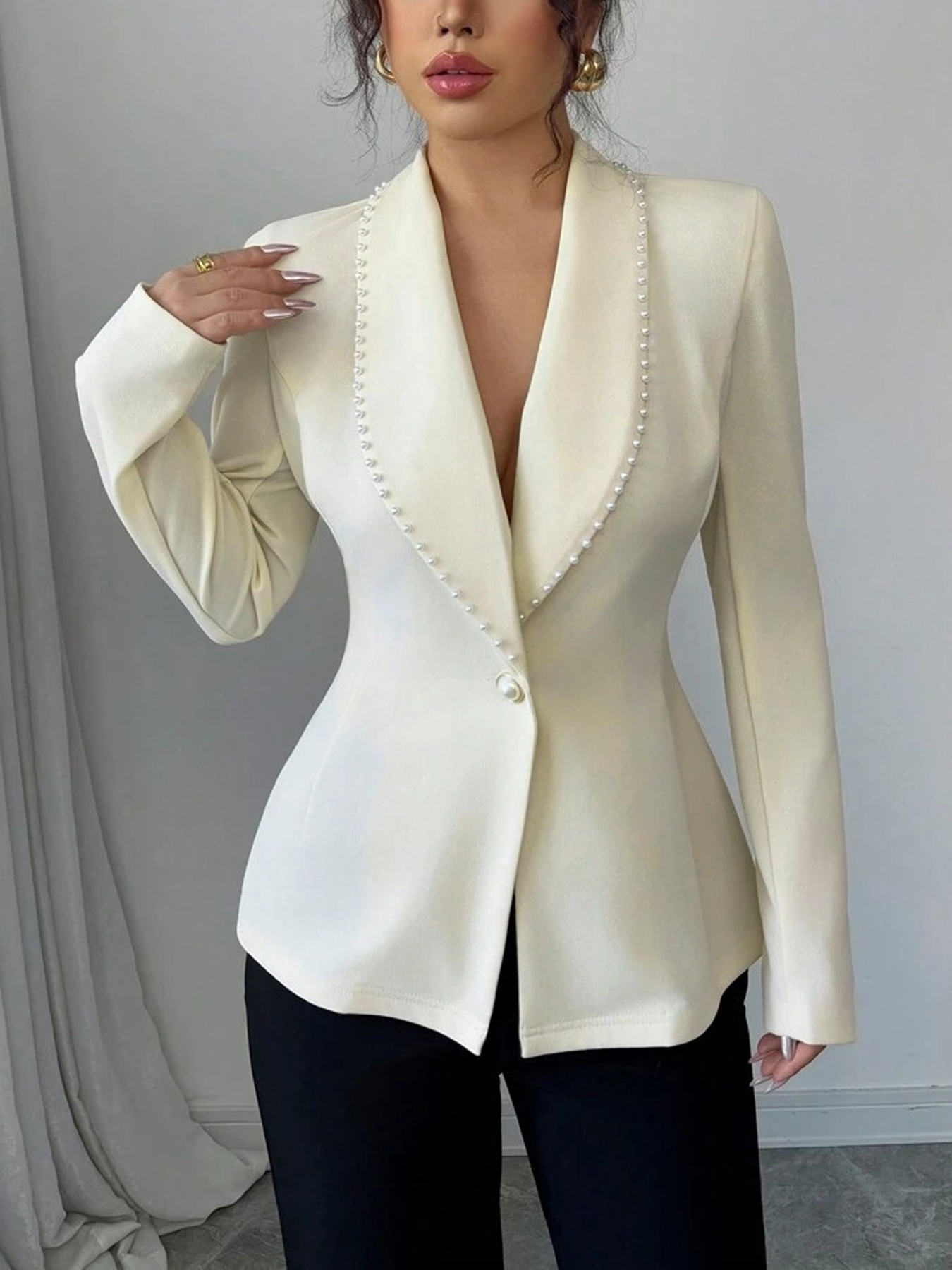Elegant Cream Fitted Blazer with Pearl-Trimmed Lapel & Slim Waist-Aegean-sea