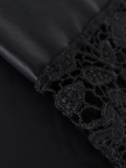 Women's Black Velvet Sweetheart Neck Maxi Dress with Lace Slit and Bow Detail-Aegean-sea