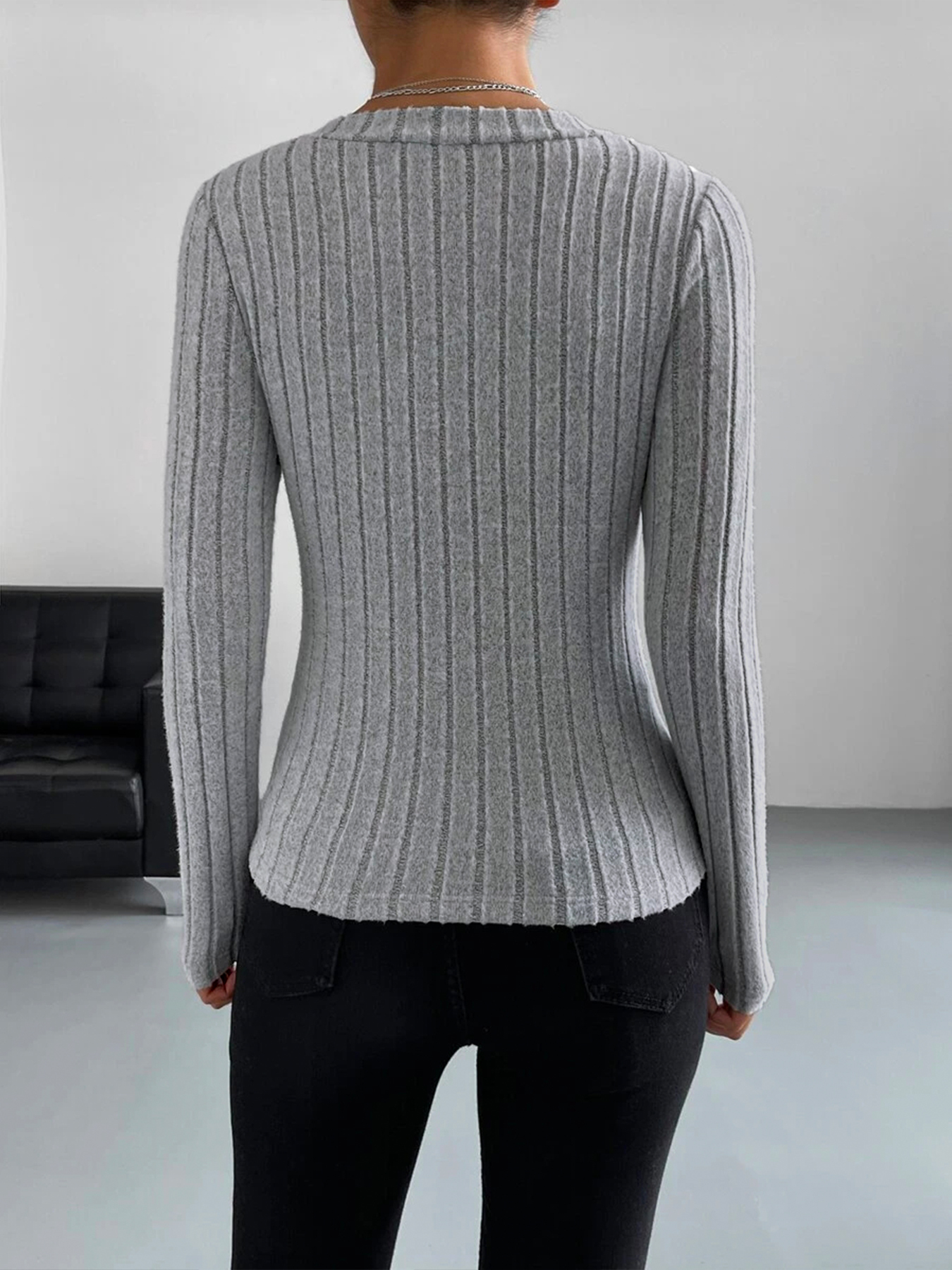 Suéter de manga larga con cuello en V y ribete gris para mujeres-Aegean-sea