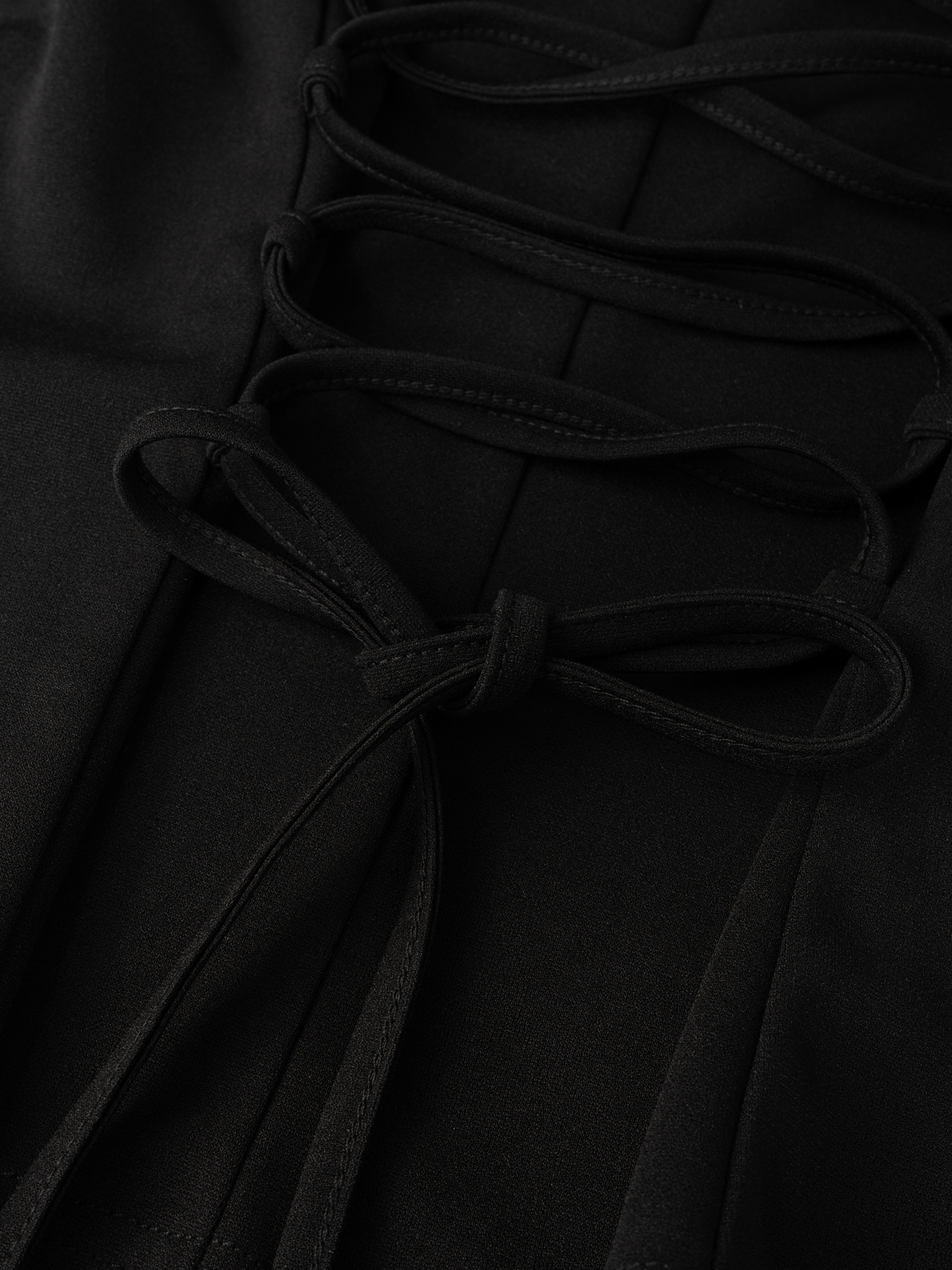 Camiseta con mangas acampanadas asimétricas de cuello para mujer con espalda de lazo y dobladillo de peplum-Aegean-sea