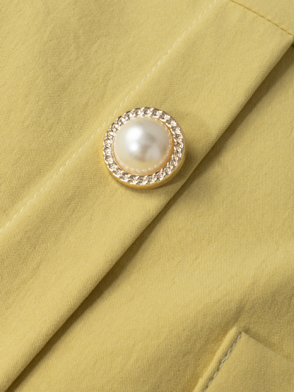 Yellow square-collared, wide-waisted long skirt, long-sleeved single-breasted style dress