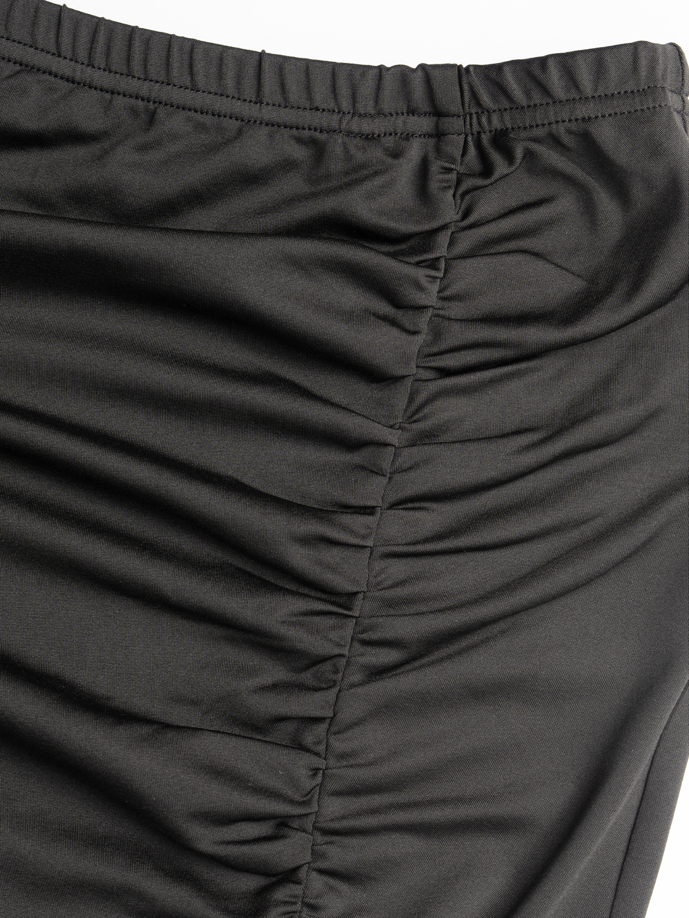 Set de dos piezas Blusa envolvente con estampado abstracto blanco y negro y minifalda de sirena arremolinada-Aegean-sea