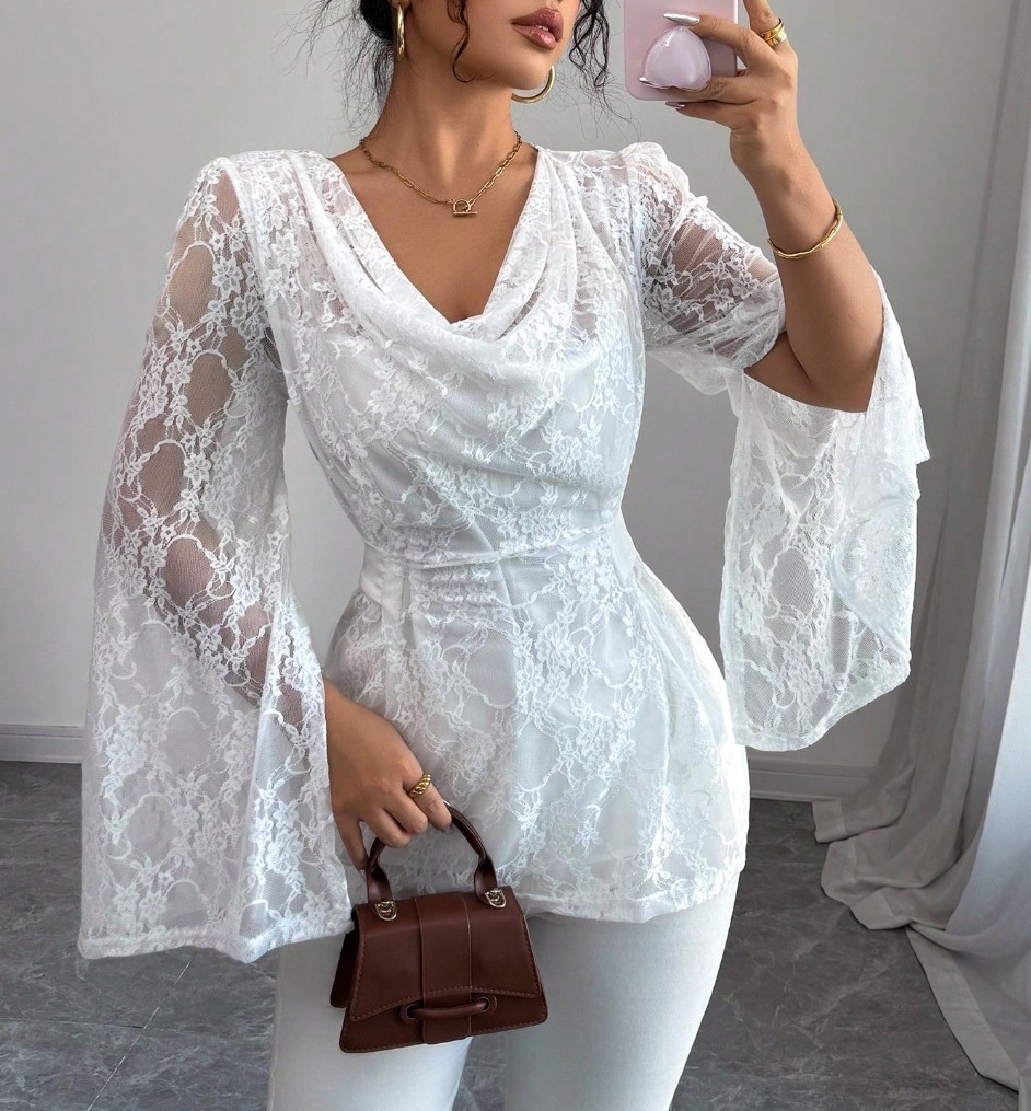 White lace flared-sleeve women‘s top Stacked collared waist-through shirt