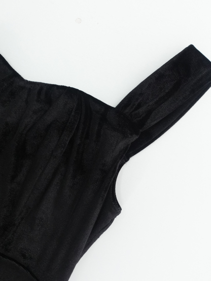 Women's Black Velvet Sweetheart Neck Maxi Dress with Lace Slit and Bow Detail-Aegean-sea