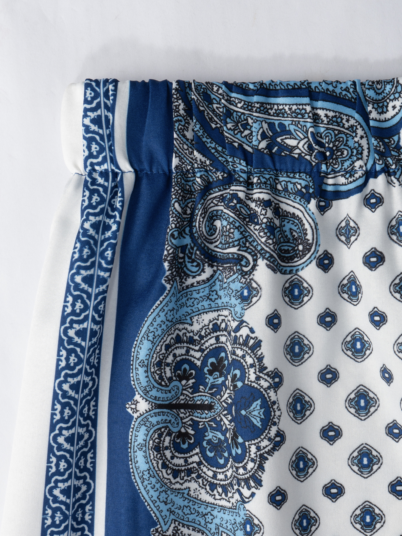 Flowery sling-back square scarf top wide-legged pants suit, bohemian holiday style two-piece suit