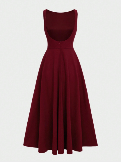 Wine-red boat-collared sleeveless mid-length skirt with flowing waist, a high-end banquet-style dress