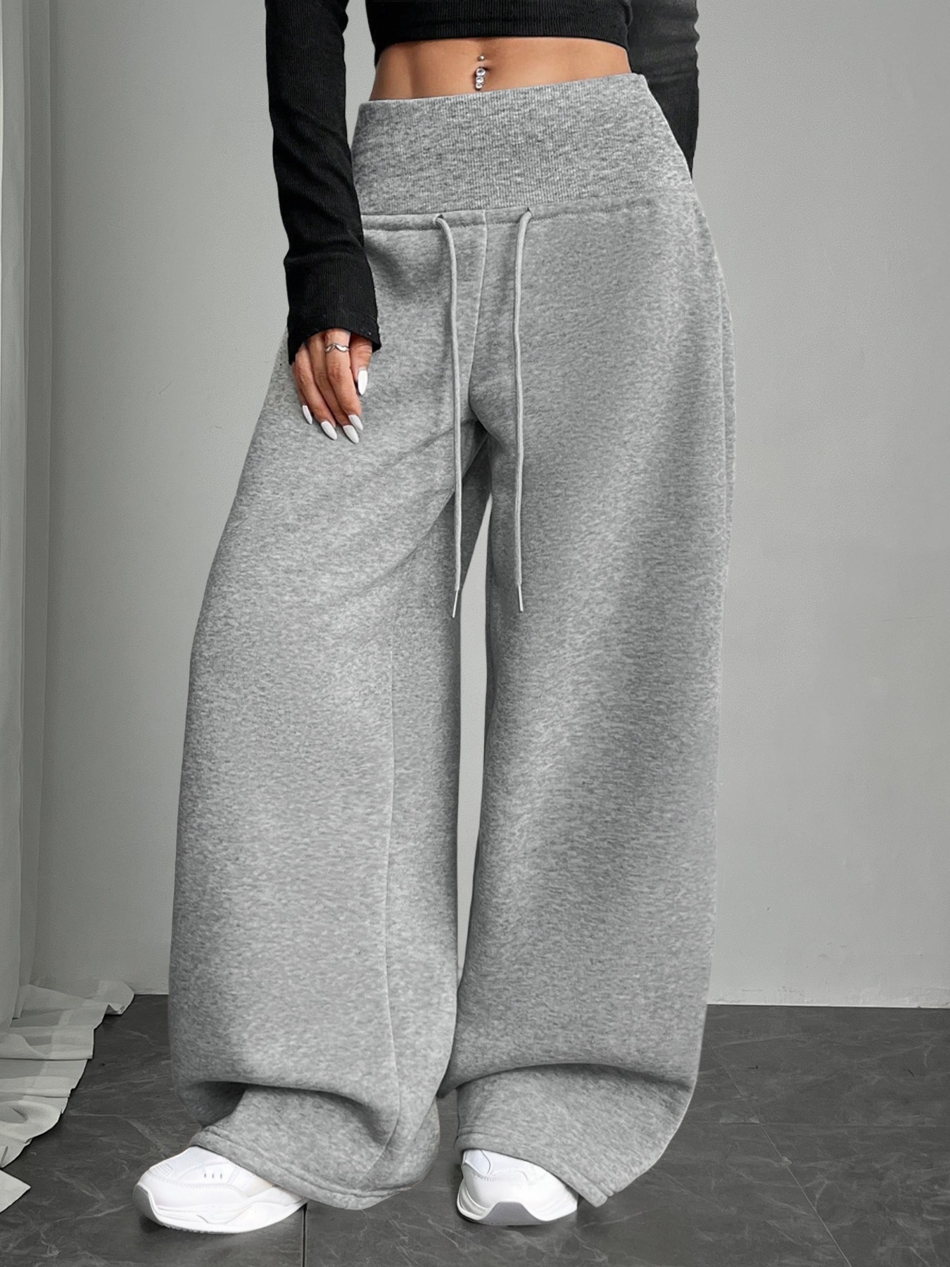 Light gray high waist drawstring broad leg wei pants woman, loose sagging feeling lazy wind pants