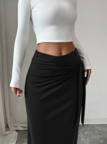 Falda media lápiz de mujer negra con corbata y lateral con ruchedura con abertura lateral-Aegean-sea