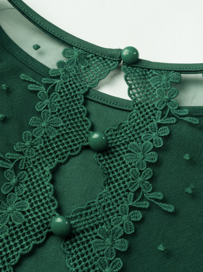 Dark green backless lace dress Long-sleeved tailored waist-to-hip mid-length skirt Sexy dress with dinner party vibe