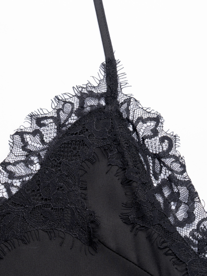 2026 Spring/Summer New Style Sexy & Elegant V-neck Lace Splicing Asymmetric Camisole Dress