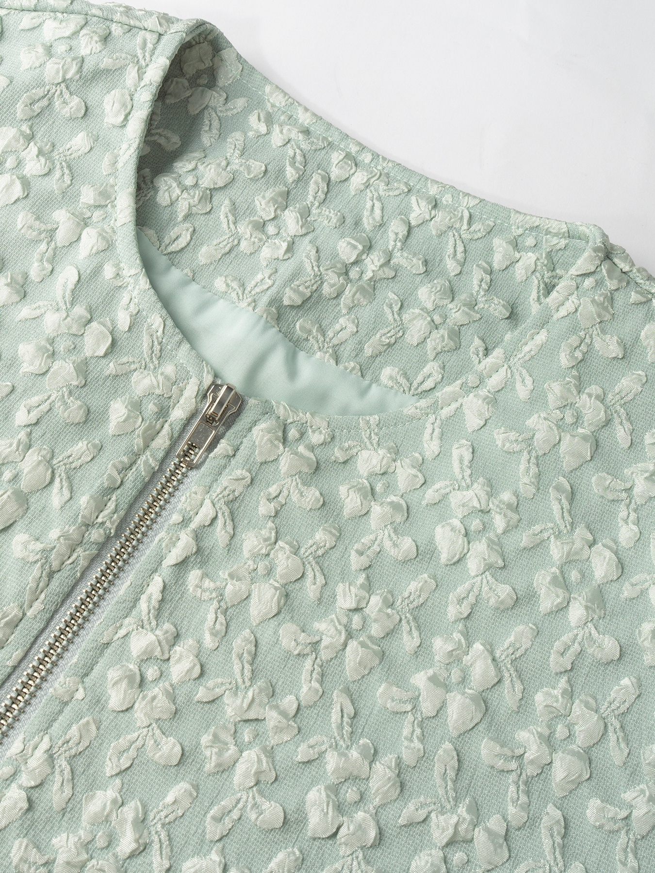 Light Green Textured Floral Puff Sleeve Zip-Up Jacket-Aegean-sea