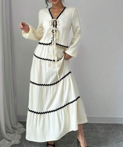 Beige-white contrasting lace two-piece dress Strapped cardigan + layered cake skirt