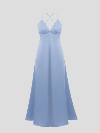 Light blue cross-necked full-length skirt, holiday-style dress