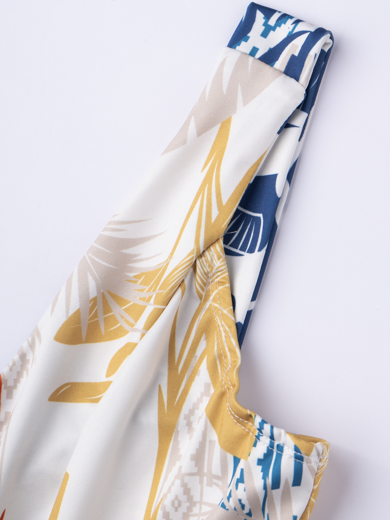 Tropical Print V-Waist Set, Vacation Geometric Vest Two-Piece