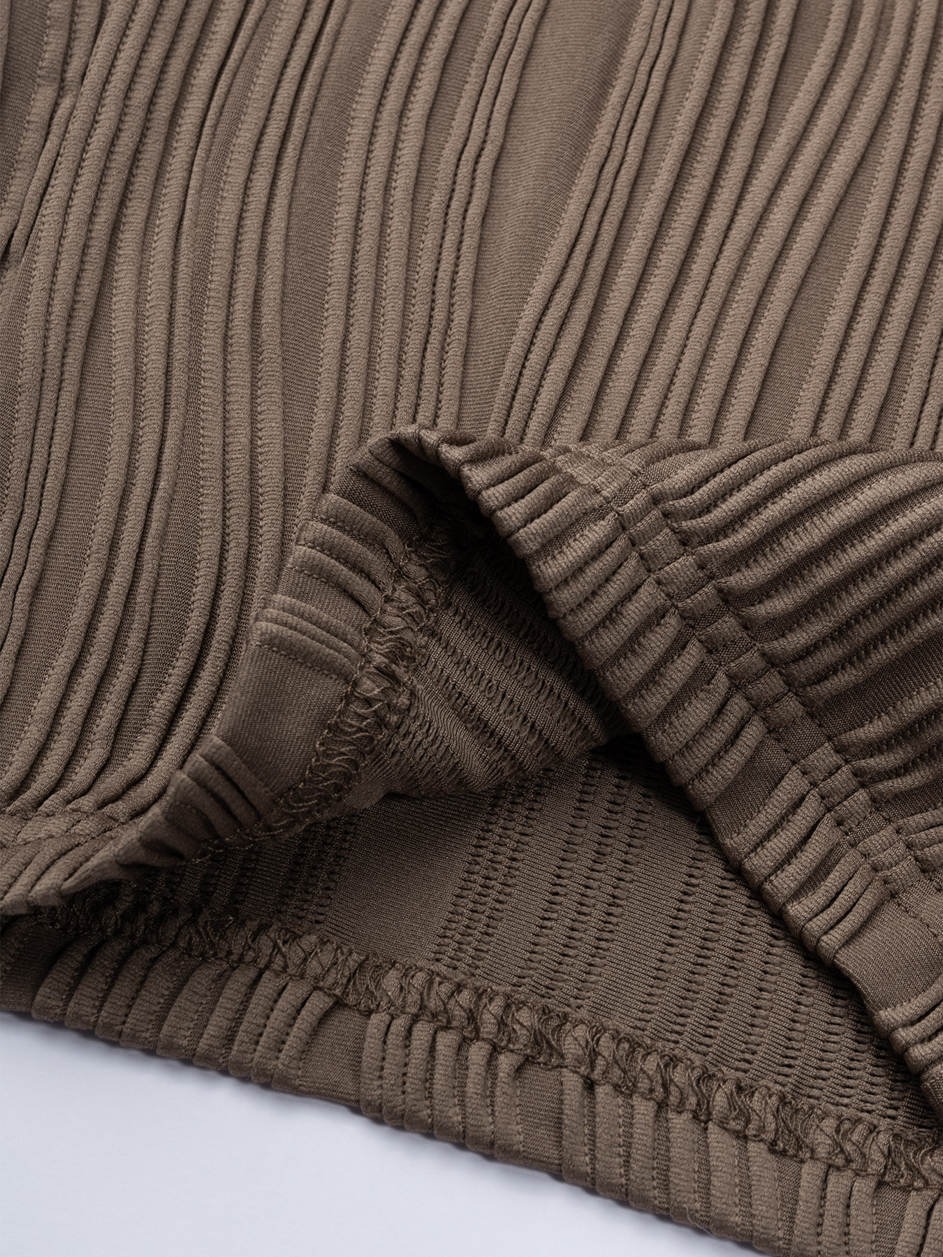 Brown Water Ripple Pattern Chest-Hanging Wide-Leg Set