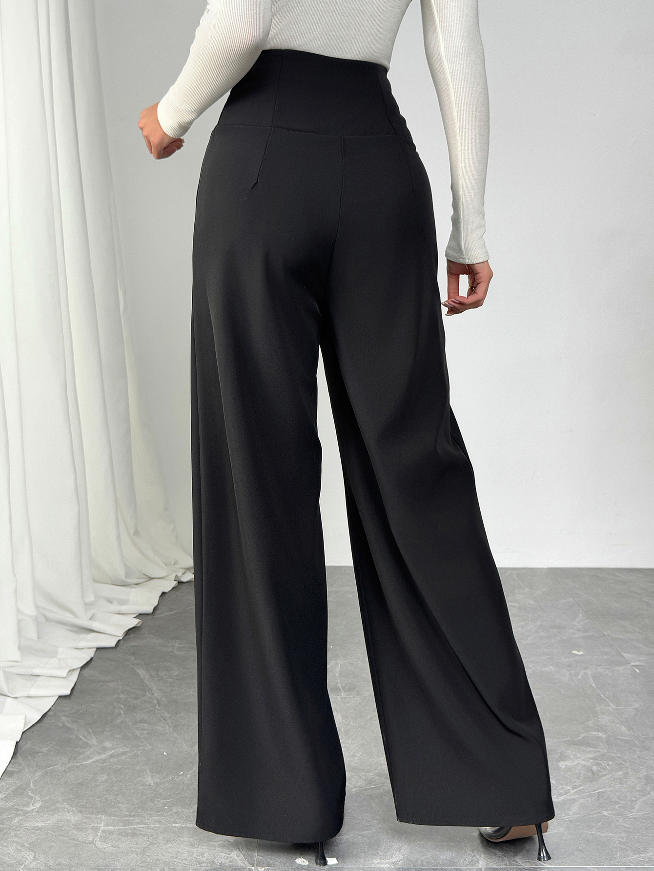 Women's Black High-Waisted Wide-Leg Pants with Gold Button Detail-Aegean-sea
